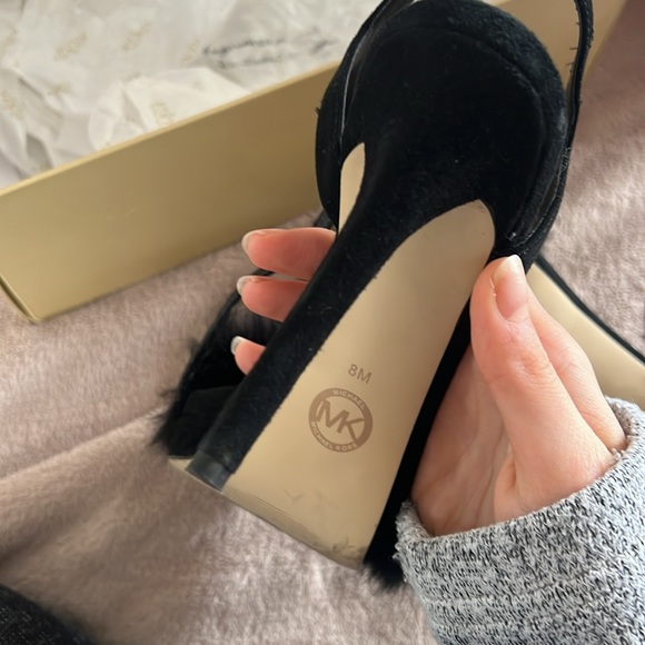 Michael Kors Sandals - Picture 4 of 6